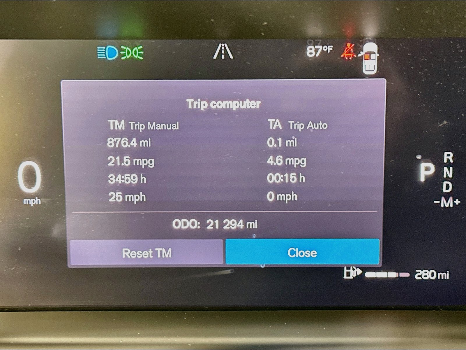 Certified 2025 Volvo XC90 B6 Plus AWD/4WD image 22