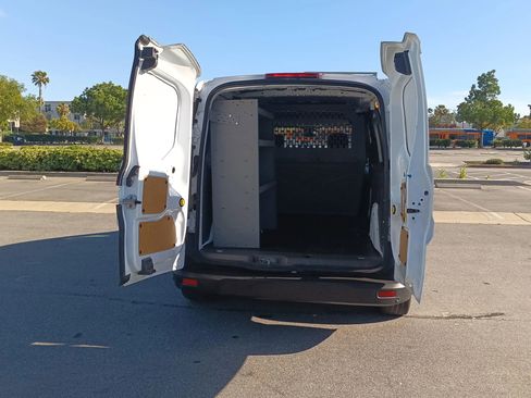 Used 2020 Ford Transit Connect XL image 11
