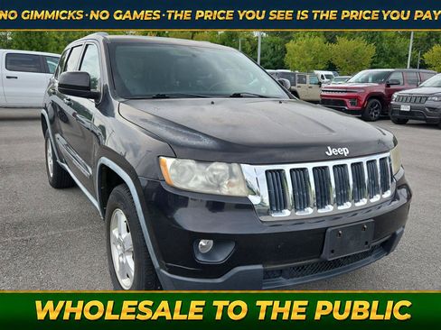 Used 2012 Jeep Grand Cherokee Laredo w/ Laredo E Group RWD image 1
