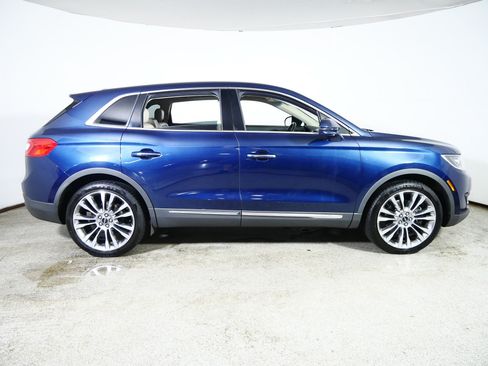 Used 2017 Lincoln MKX Reserve w/ Lincoln MKX Climate Package AWD/4WD image 8
