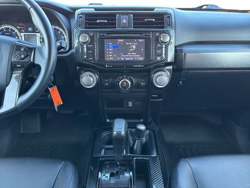 Used 2017 Toyota 4Runner TRD Off-Road Premium image 12