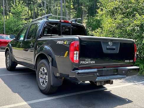 Used 2021 Nissan Frontier PRO-4X w/ Pro-4x Utility Package AWD/4WD image 6