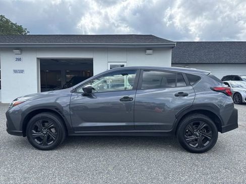 Used 2024 Subaru Crosstrek 2.0i AWD/4WD image 6