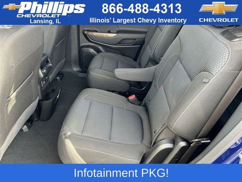 Certified 2023 GMC Acadia SLE w/ Driver Convenience Package image 26