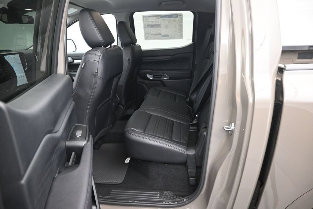 New 2026 Ford Ranger Lariat w/ FX4 Off-Road Package AWD/4WD image 18