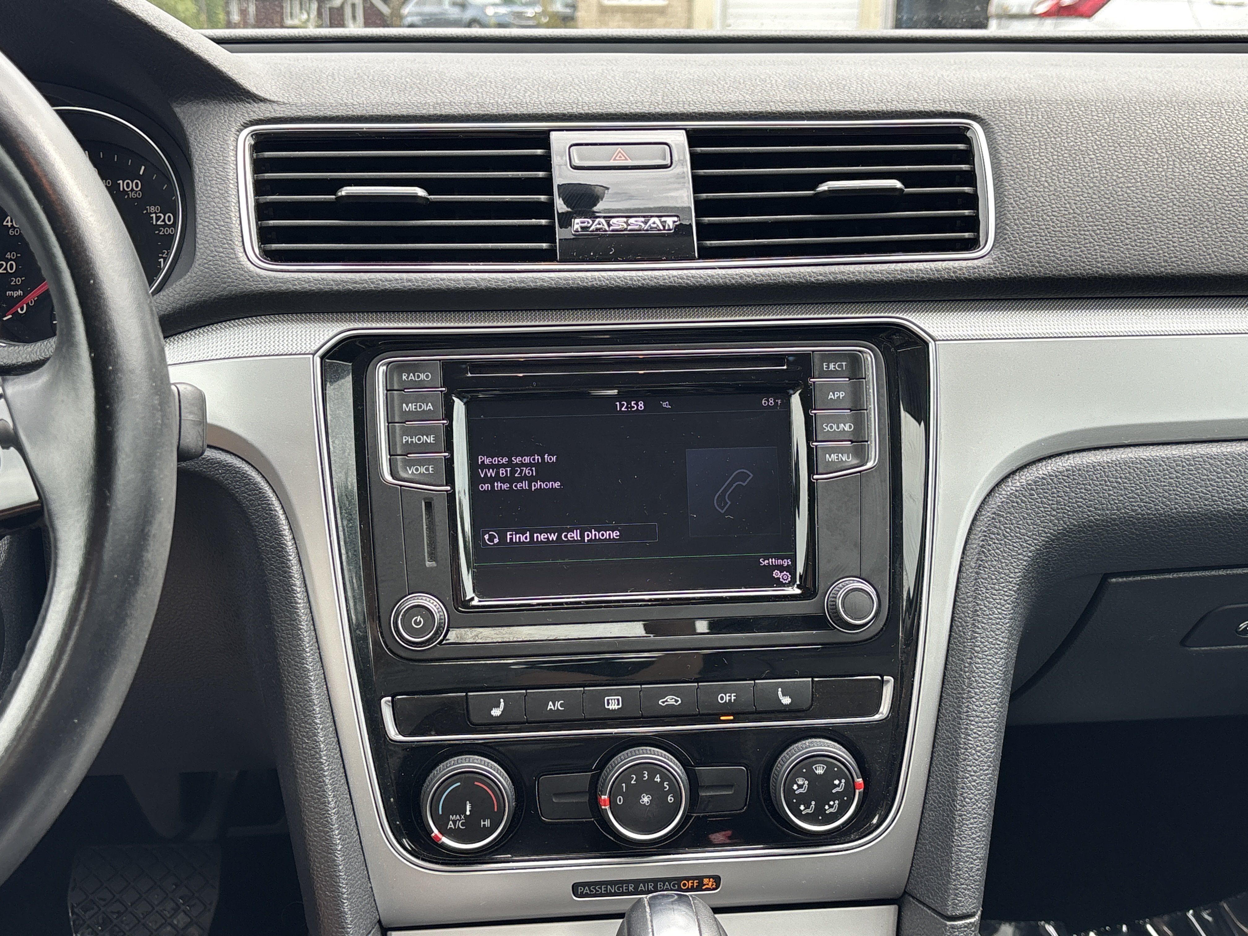 Used 2019 Volkswagen Passat 2.0T Wolfsburg w/ Wheels & Sunroof Package FWD image 22