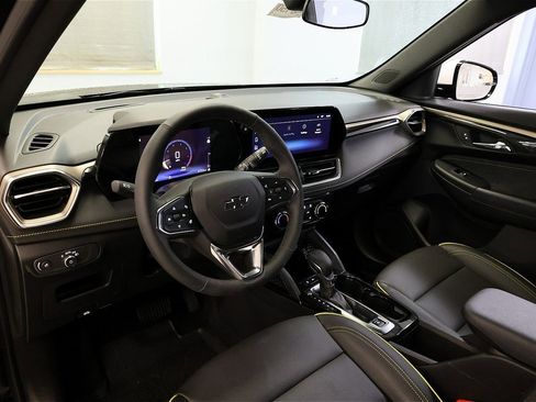 New 2025 Chevrolet TrailBlazer ACTIV w/ Driver Confidence Package image 15