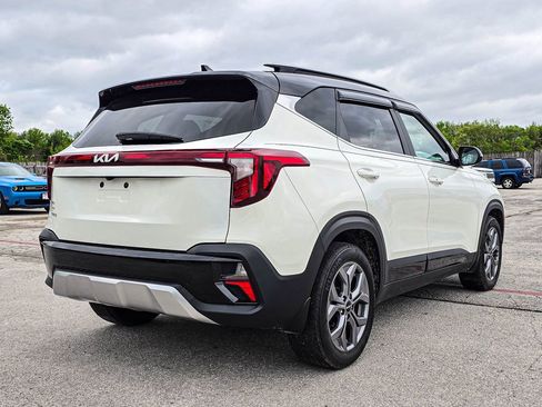 Used 2024 Kia Seltos S image 6