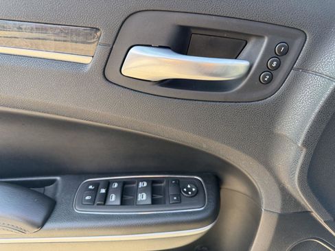 Used 2023 Chrysler 300 Touring L w/ Popular Equipment Group image 12