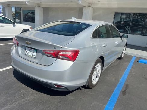 Used 2019 Chevrolet Malibu LT FWD image 8