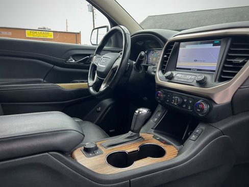Used 2019 GMC Acadia Denali w/ Technology Package image 37