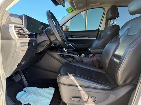 Used 2024 Kia Telluride S w/ S Sunroof Package image 13