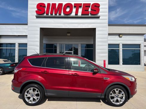 Used 2013 Ford Escape SEL FWD image 1