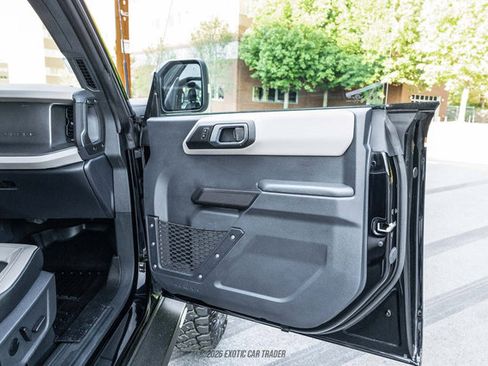 Used 2024 Ford Bronco Wildtrak AWD/4WD image 25