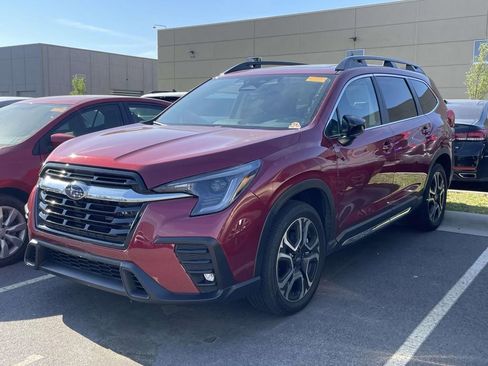 Used 2024 Subaru Ascent Limited w/ Technology Package AWD/4WD image 2