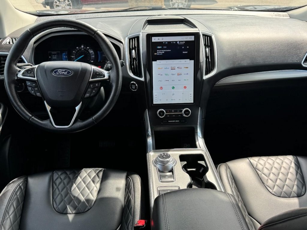 Certified 2024 Ford Edge Titanium AWD/4WD image 11
