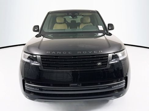 New 2026 Land Rover Range Rover Long Wheelbase SE AWD/4WD image 2