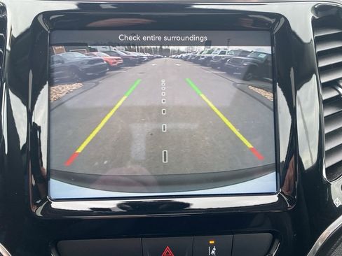 Certified 2022 Jeep Cherokee Limited image 34