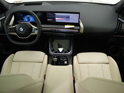 Used 2025 BMW X3 xDrive30i w/ Premium Package image 14