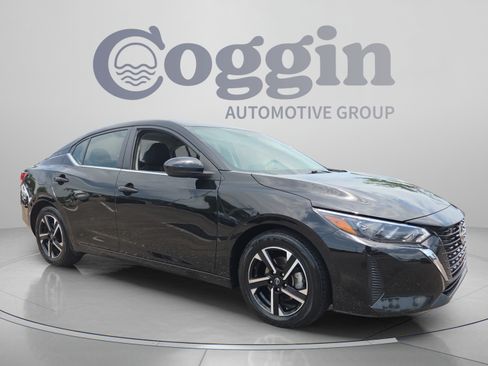 Used 2024 Nissan Sentra SV FWD image 7