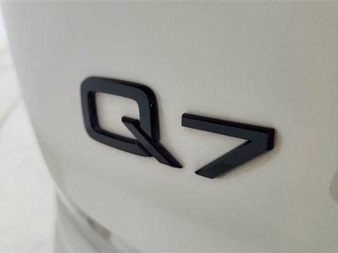 Used 2023 Audi Q7 2.0T Premium Plus w/ Premium Plus Package image 17