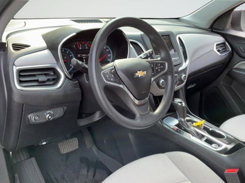 Used 2019 Chevrolet Equinox LS w/ LPO, Floor Liner Package FWD image 26