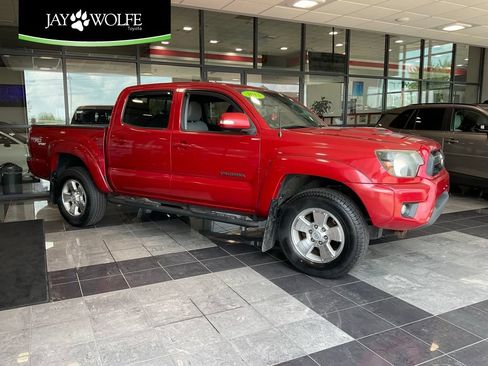 Used 2013 Toyota Tacoma 4x4 Double Cab w/ TRD Sport Pkg image 1