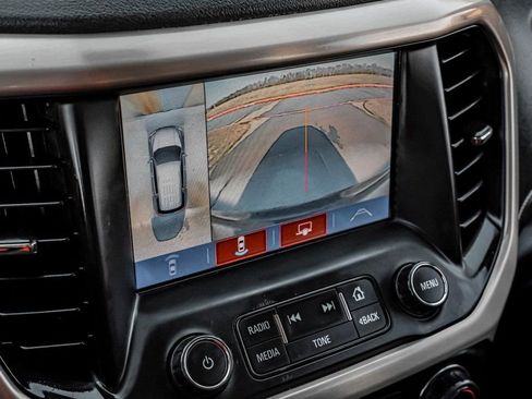 Used 2018 GMC Acadia Denali w/ Technology Package image 27