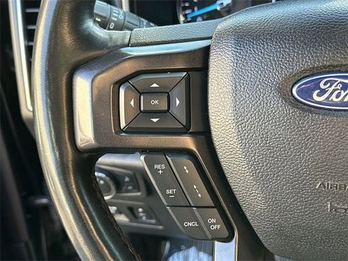 Used 2021 Ford Expedition Limited image 35