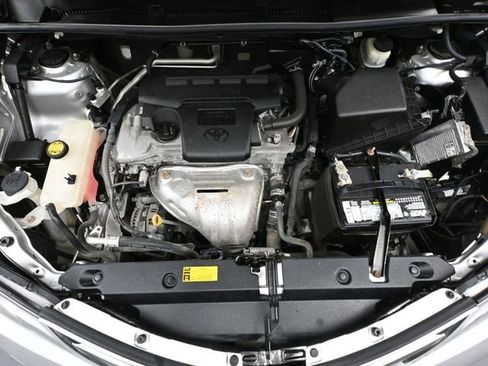Used 2015 Toyota RAV4 XLE image 48
