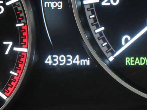 Used 2025 MAZDA CX-90 3.3 Turbo w/ Select Package AWD/4WD image 10