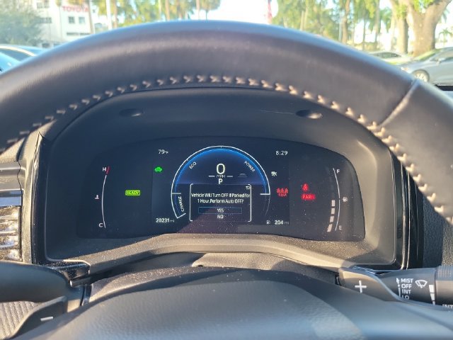 Used 2025 Toyota Camry SE FWD image 17