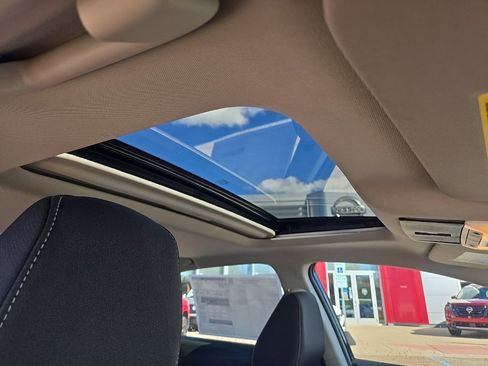 New 2025 Nissan Altima 2.5 SV image 27