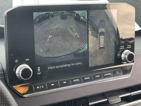 Used 2023 Mitsubishi Outlander SE Black Edition image 26