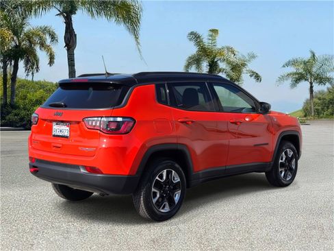 Certified 2018 Jeep Compass Trailhawk w/ Navigation Group image 4