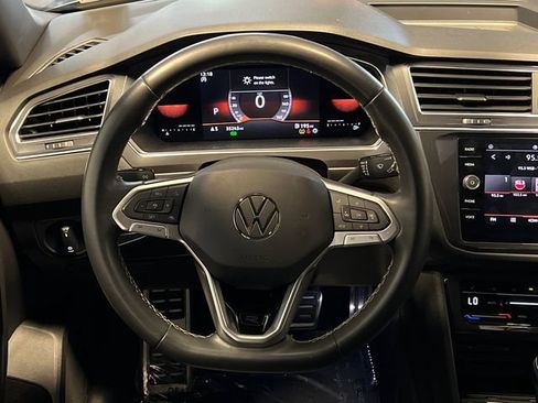 Certified 2023 Volkswagen Tiguan SE R-Line FWD image 19