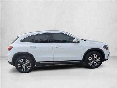 Used 2026 Mercedes-Benz GLA 250 image 4