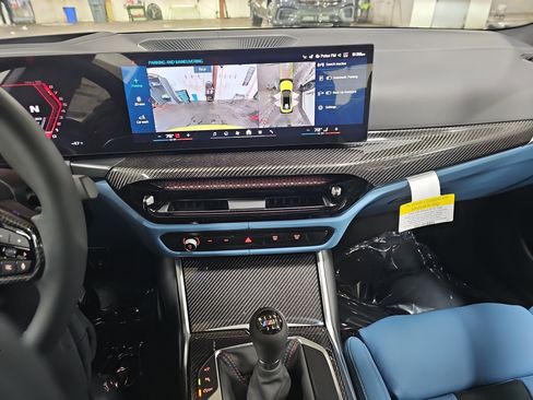 New 2026 BMW M3 w/ Executive Package image 21