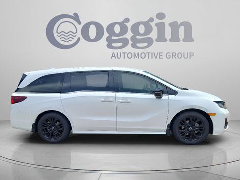 Certified 2026 Honda Odyssey Sport-L image 6