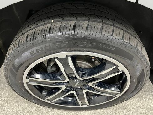 Used 2020 Ford Expedition Limited w/ Special Edition Package AWD/4WD image 17