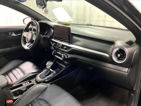 Used 2023 Kia Forte GT-Line w/ GT-Line Premium Package image 14