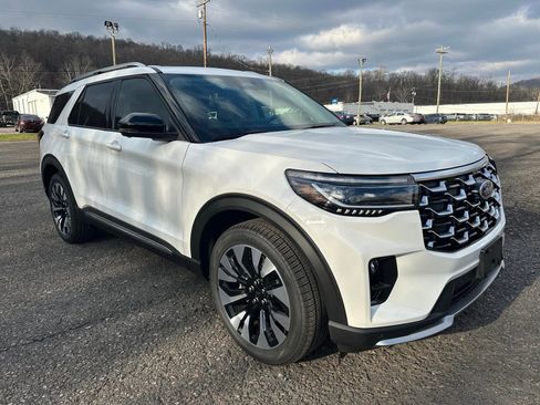 New 2026 Ford Explorer Platinum w/ LUX Leather Package image 3