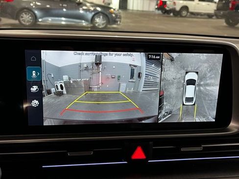 Used 2024 Hyundai Ioniq 6 Limited image 23