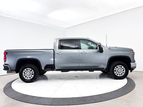 Used 2024 Chevrolet Silverado 2500 LTZ w/ LTZ Plus Package AWD/4WD image 40