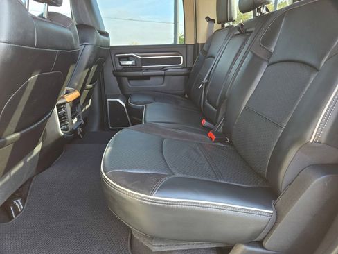 Used 2022 RAM 2500 Laramie w/ Safety Group B image 12