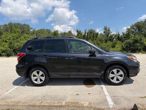 Used 2015 Subaru Forester 2.5i Premium w/ Protection Package #1 AWD/4WD image 6