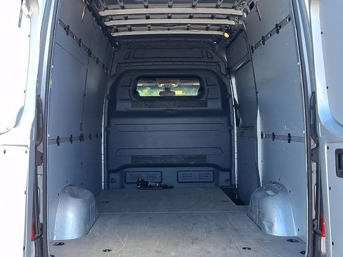 Used 2021 Mercedes-Benz Sprinter 2500 w/ Driver Convenience Package image 26