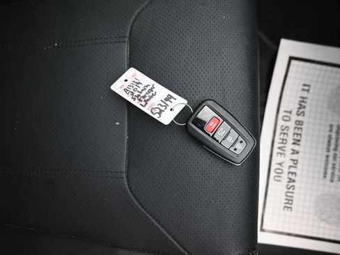 Used 2019 Subaru Forester Limited AWD/4WD image 11