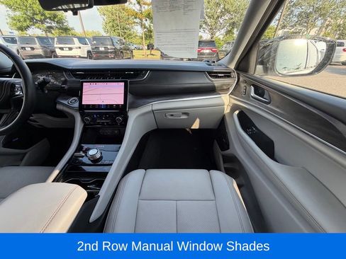 Certified 2021 Jeep Grand Cherokee L Overland w/ Luxury Tech Group IV AWD/4WD image 21