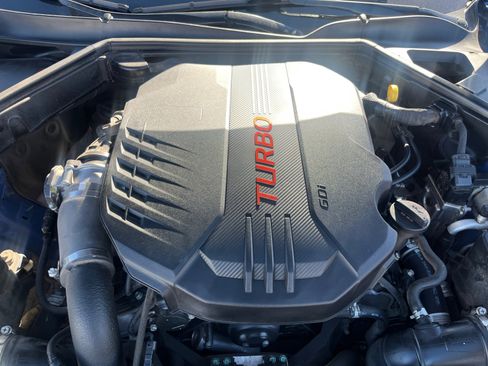 Used 2018 Kia Stinger GT2 image 22